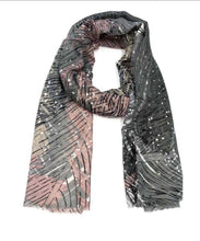 H2018-42jy Abstract printed scarf: Rose pastel