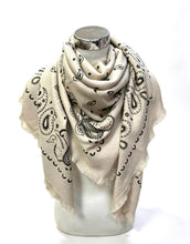 K16 Large wool square bandana: Cafe