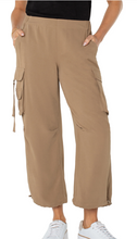 Pull on Parachute Cargo