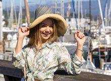 5" & 7" Wide Brim Two Tone Packable Straw Sun Hats: Black Two Tone / 7" Brim