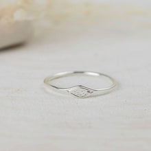 Whisper Ring: Gold / Size 8