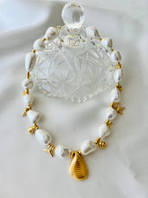 Shell pearl gold scallop necklace
