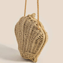 Straw Braided Seashell Bag: KA