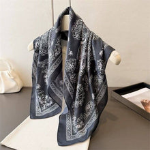 D-2026-6 Silk-touch scarf 70x70 bandana pattern: Noir