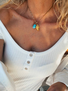 Gold shell delicate necklace with turquoise natural stone