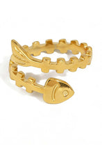 Fish Motif Statement Ring: 3 / One Size
