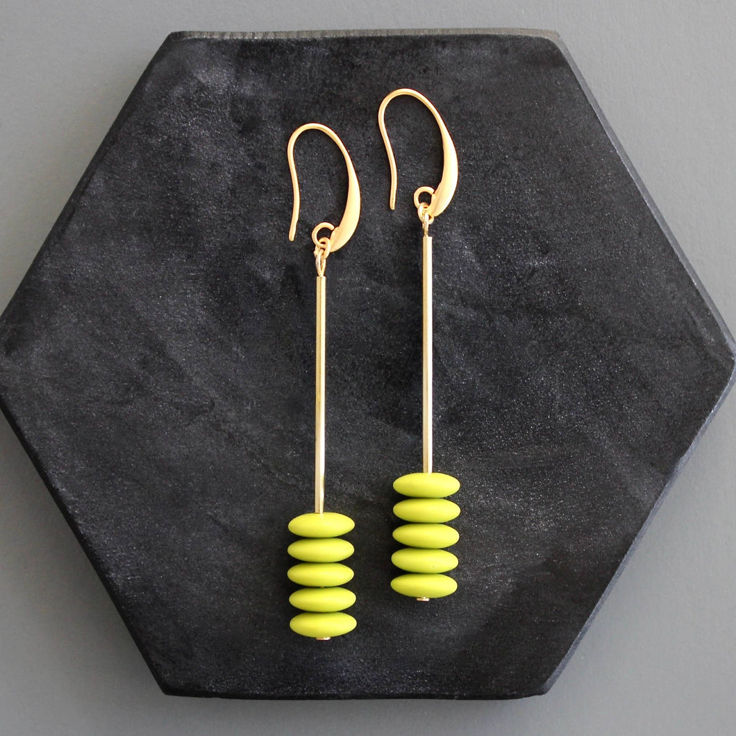 KYLE57 chartreuse discs geometric earrings