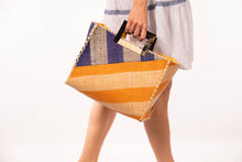 Stevie Double Wide Stripe Straw Handbag with Horn Handles: Black & Cappuccino