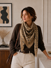 K21 Large Woolen Square Bandana: Cafe