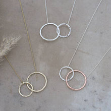 Sister Necklace: Silver