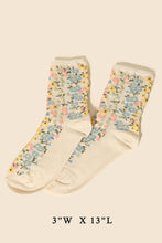 Assorted Flower Pattern Socks: BEIGE