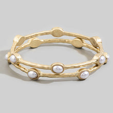 Oval Stone Station Hammered Bangle Set: WGAQ