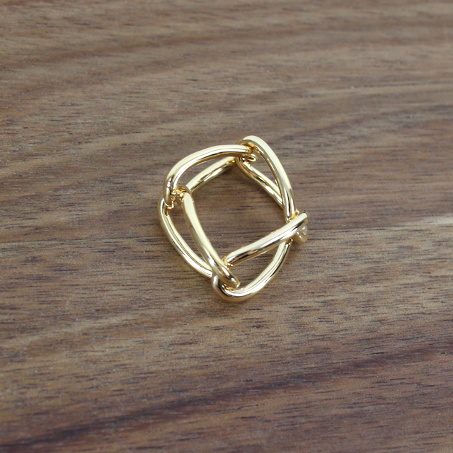 R23029 Chain Link Ring: 01 GD