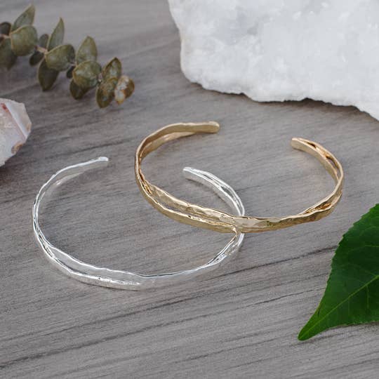 Twist Cuff: Gold
