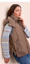 Puffer Vest w/ Removable Hood