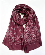 HH-367 Paisley-patterned scarf: Black