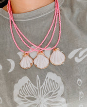 Summer Shell Necklaces: Pink