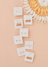 Minimalist - Bar - Gold Earrings