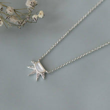 Legacy Necklace: Gold