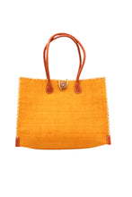 Zafran Solid Straw Beach Bag: Natural / Medium