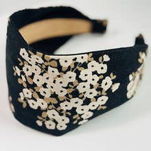 Bouquets - Black (W/S '25): 2" classic headband