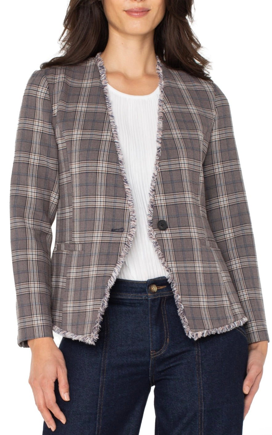 Fitted Fray Blazer