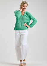 Lightweight Vee Stitch Pockets