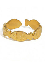 Fish Motif Statement Ring: 3 / One Size