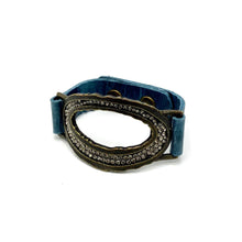 Live Edge Pave Open Center Oval Bracelet: Slate w Black Diamond