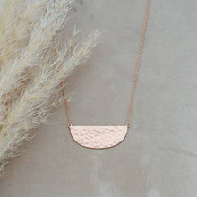 Faye Necklace: Gold