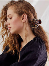 Large French Yoga Clips: Praline