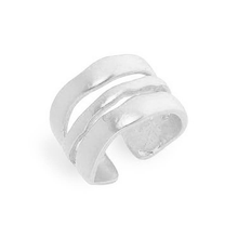 Wavy Line Ring - 24K Gold Plated: Gold