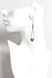 HYLE58 Gold-Plated Dangle Earrings with Magnesite & Jasper