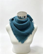 46735-k28 Small plain square scarf: Blue