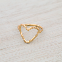 Amore Ring: Gold / Size 7
