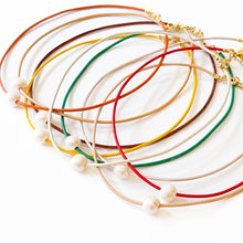 Adjustable Leather and Pearl Minimalist Necklace for Spring: Green