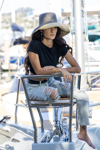 5" & 7" Wide Brim Two Tone Packable Straw Sun Hats: Black Two Tone / 7" Brim