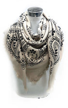 K1 Large square scarves with bandana patterns: Vert kaki