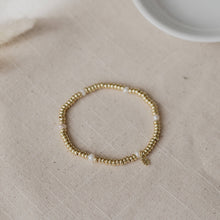 Trixie Bracelet-White Pearl: Gold/White Pearl