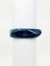 B26044 Bold Acrylic Bangle Cuff Bracelet: 01 MI