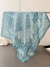 D-2026-6 Silk-touch scarf 70x70 bandana pattern: Noir