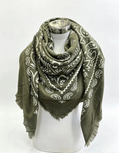 K17 Large square bandana-print scarves: Bleu