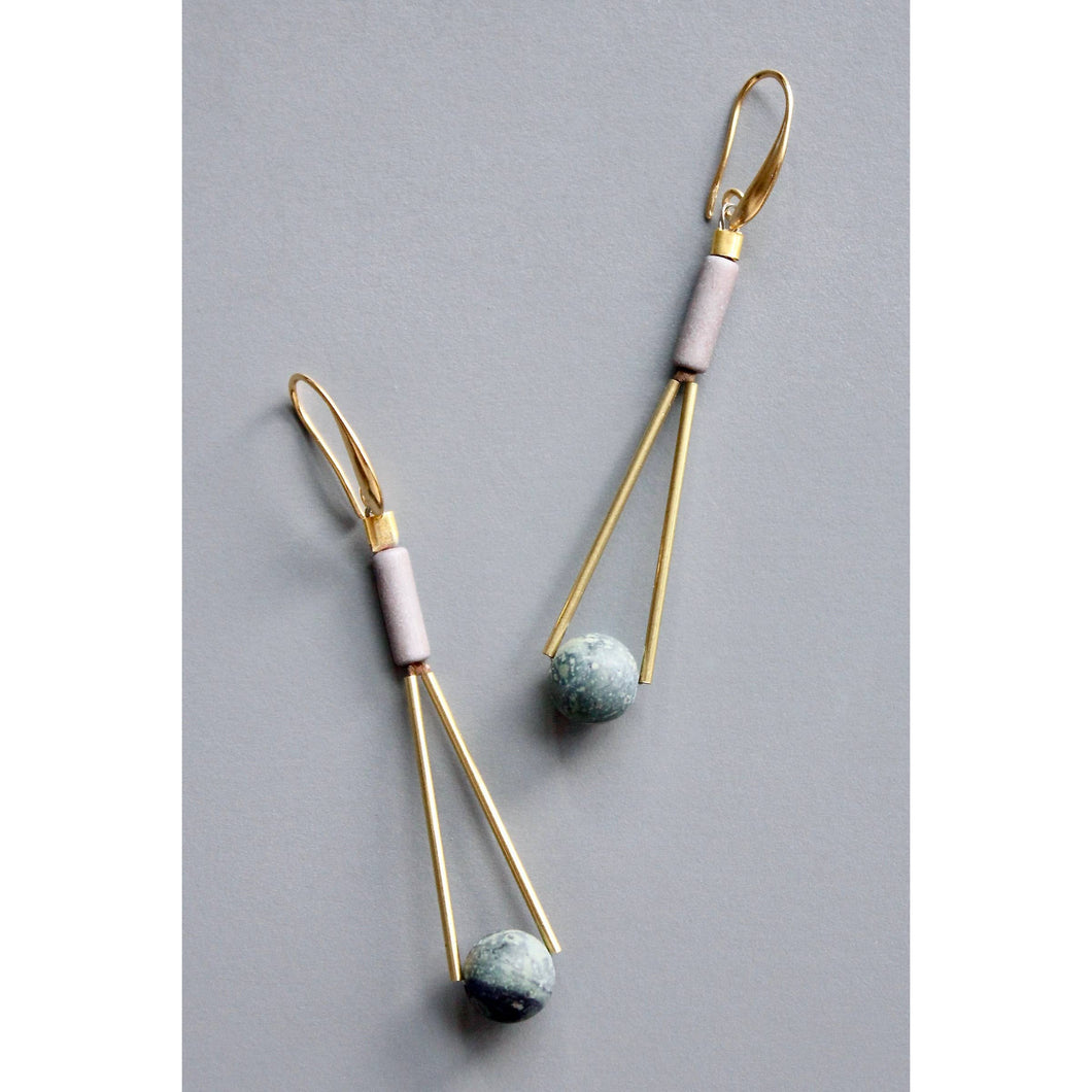 HYLE58 Gold-Plated Dangle Earrings with Magnesite & Jasper