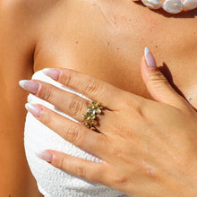 Flower Ring - 24K Gold Plated: Gold
