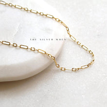 Quinn Dainty Gold Chain: 16 inch