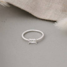 Bling Bling Ring: Gold / Size 6