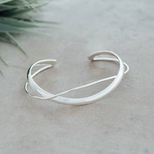 Aurelia Cuff: Gold