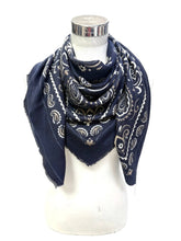 K21 Large Woolen Square Bandana: Cafe