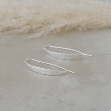 Be Kind Earrings: Gold